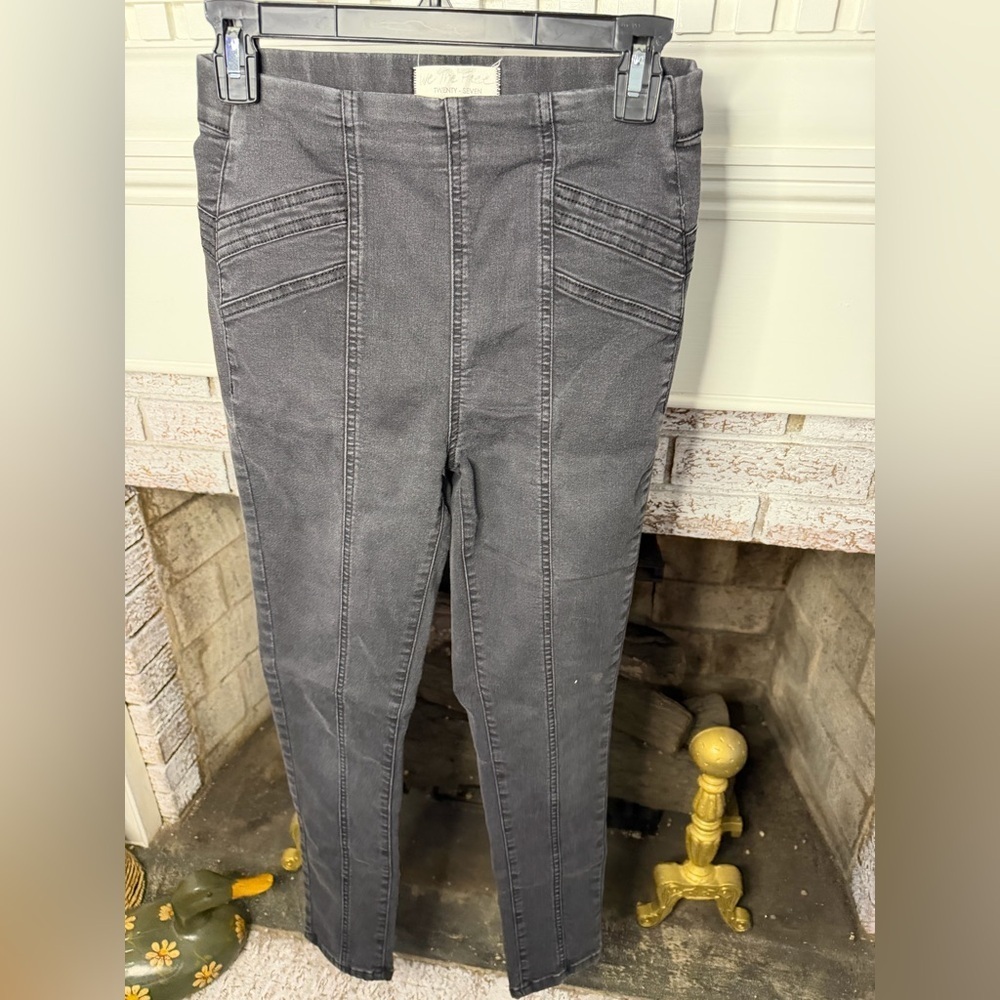 We The Free Charcoal High Rise Women's Motorcycle style black Jeans